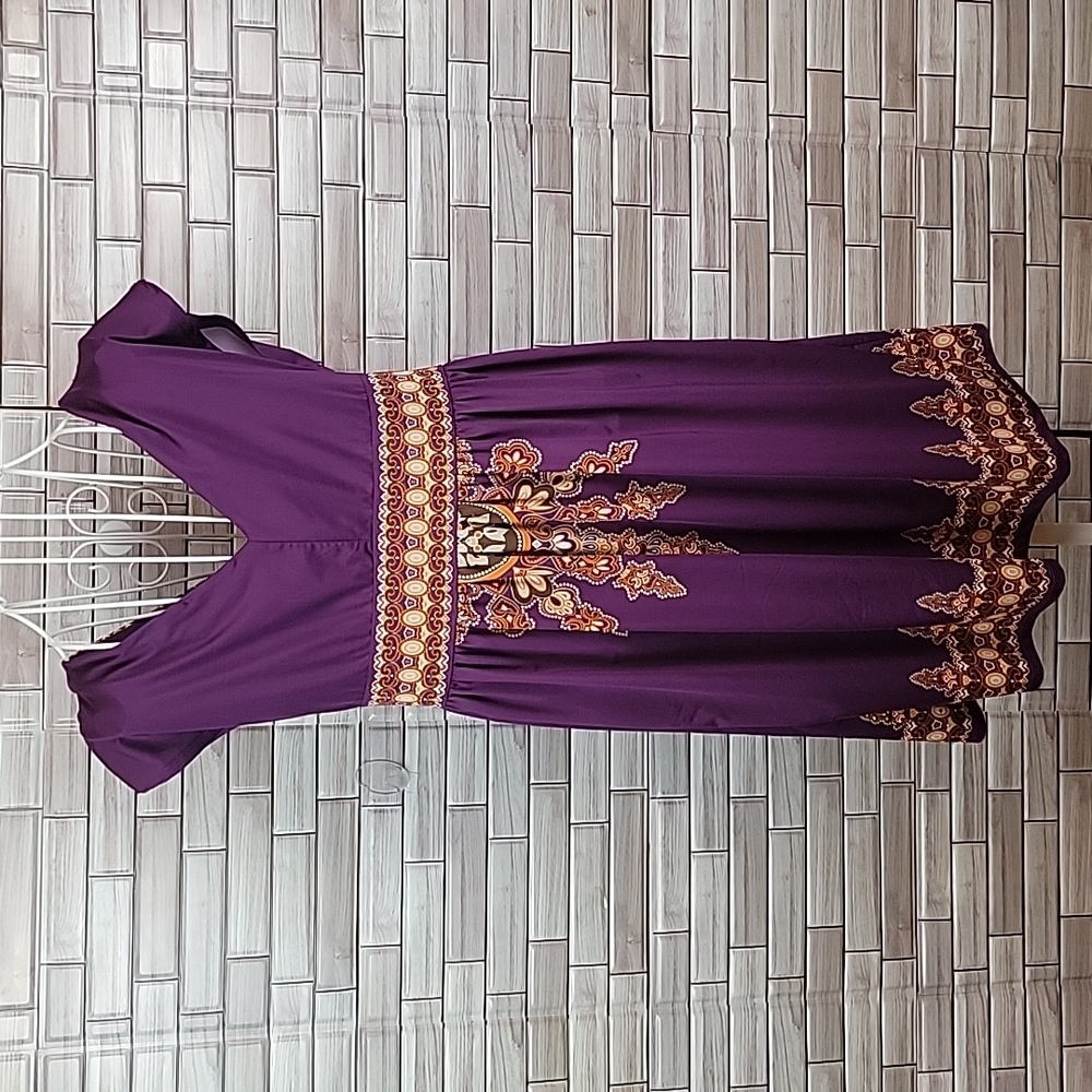 Deep v-neck purple dress - Picture 8 of 12